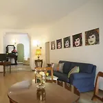 Gatto Bianco מלון