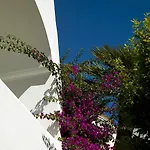 מלון Gatto Bianco 4*
