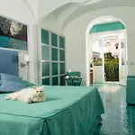 Gatto Bianco 4*