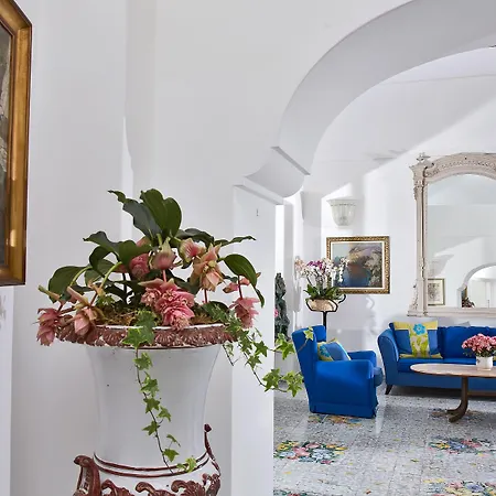 阿尔贝格加托比昂科酒店 4*