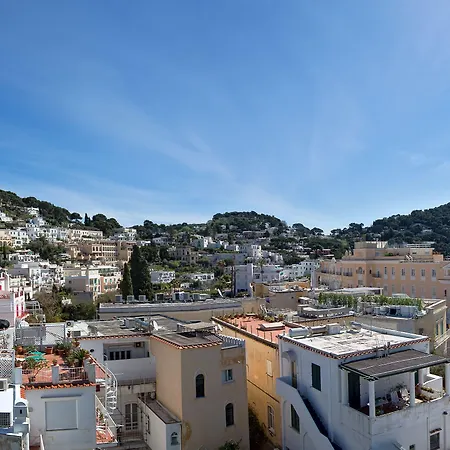 阿尔贝格加托比昂科酒店 4* 卡普里