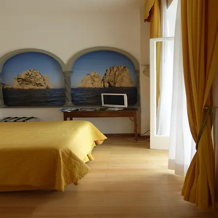 酒店 阿尔贝格加托比昂科酒店 卡普里