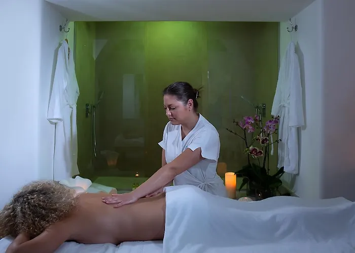 מלון Gatto Bianco