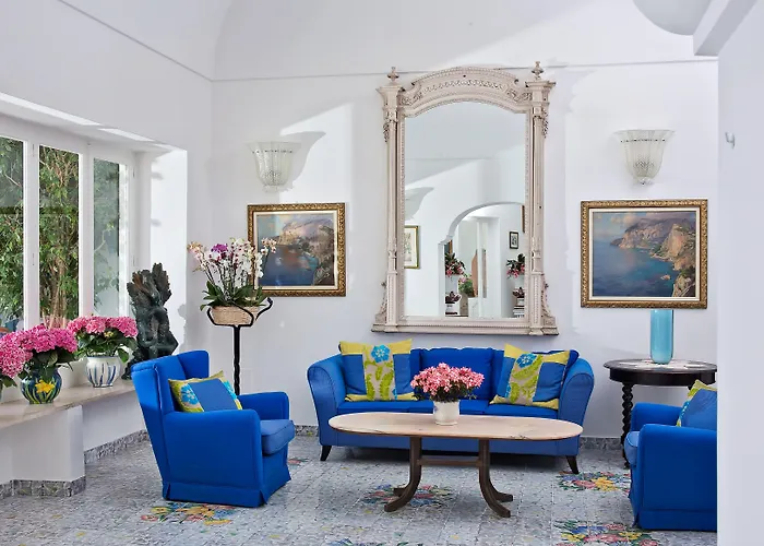 Gatto Bianco 4* カプリ